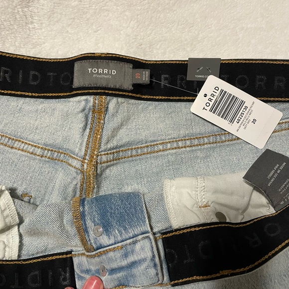 Torrid Vintage Shorts - Picture 6 of 10